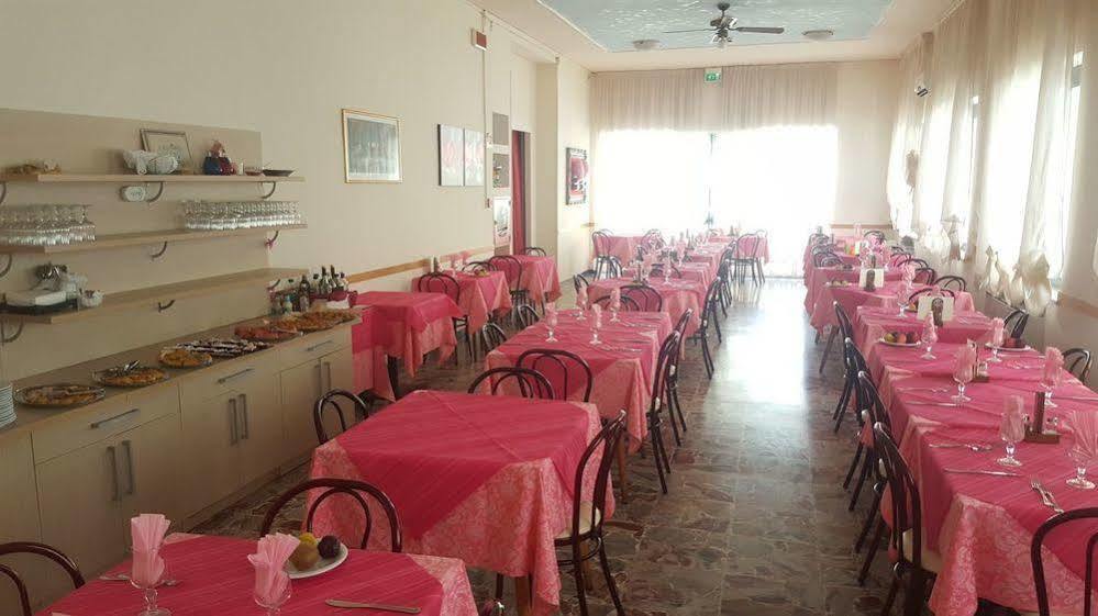 Hotel Venere Rimini Exterior foto